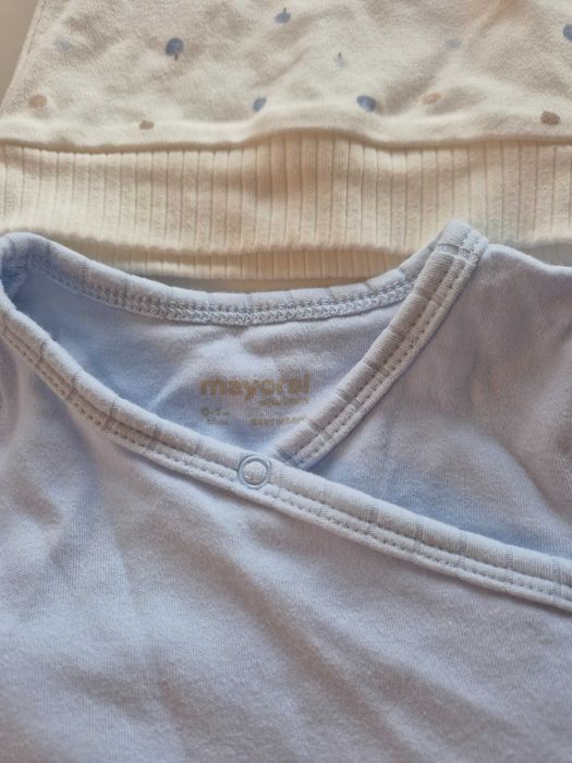 Дрехи за новородено и изписване