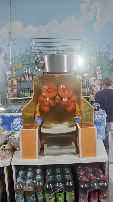 Продается Соковыжималка