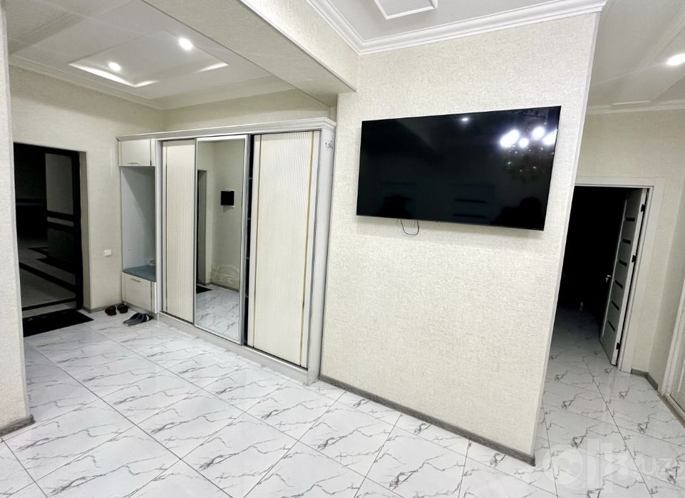 Сдается 130 м2 4/1/9 ориентир Фемили Парк Смарт Сити
