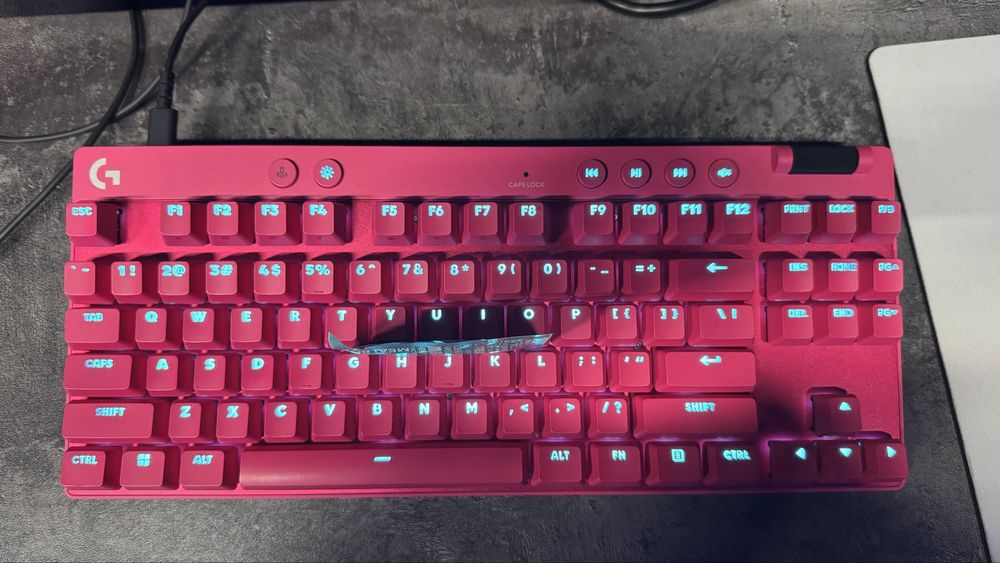 сатылымда asus rog 720