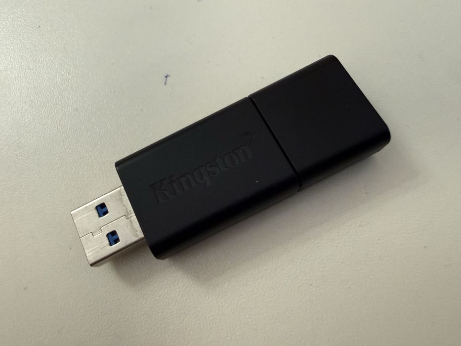 USB3 флашка памет 8GB