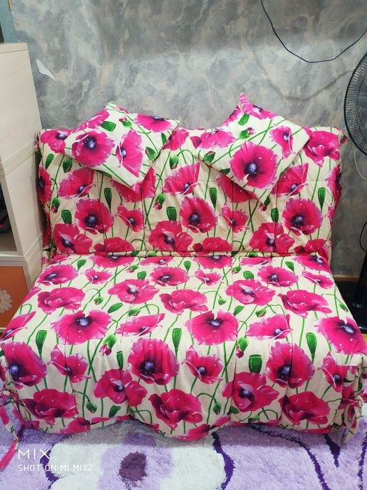 Продам диван-кровать 1.5 местный