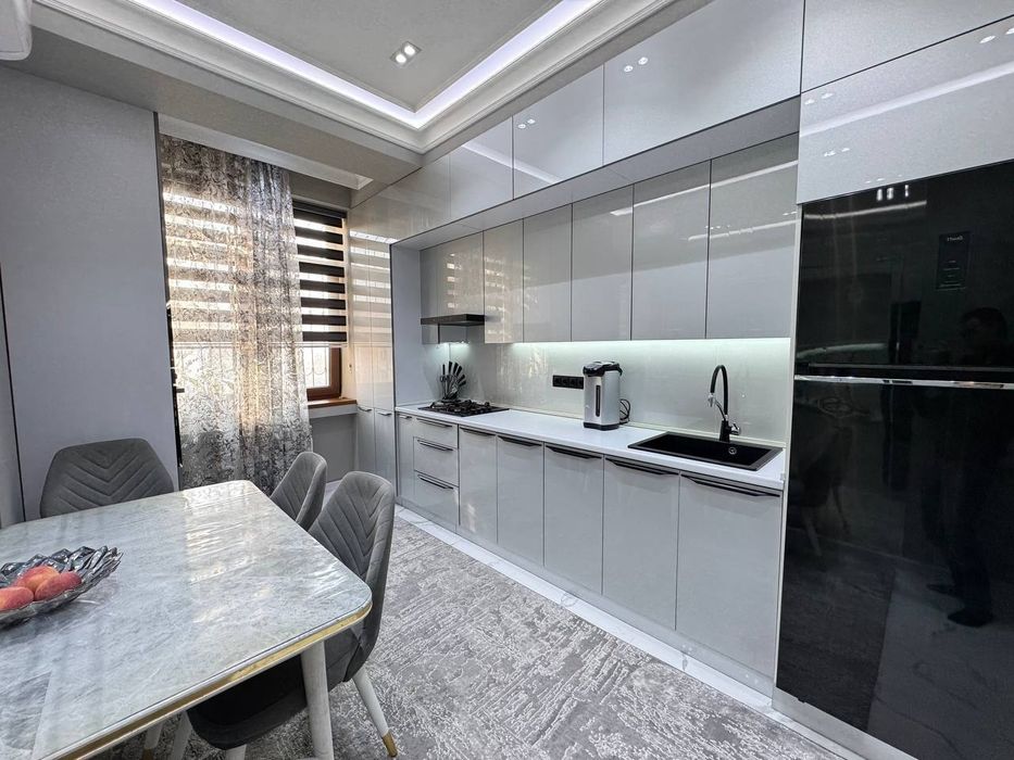 Квартира продается 4/7/9 на жк Parisien