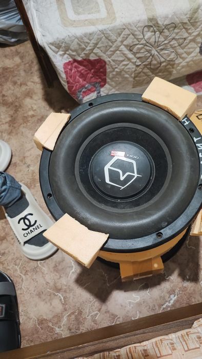 Sabbufer sotila Ural Titanium 12 dyum