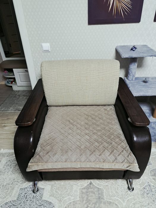 Продам мягкий уголок б/у