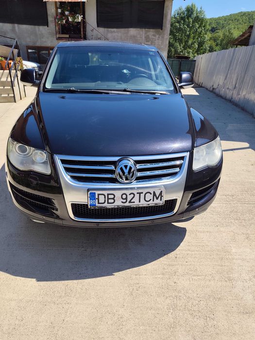 Vând Vw Touareg V6 3.0TDI