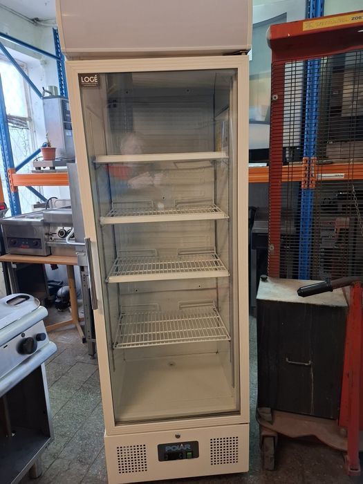 Frigider Vitrina profesională