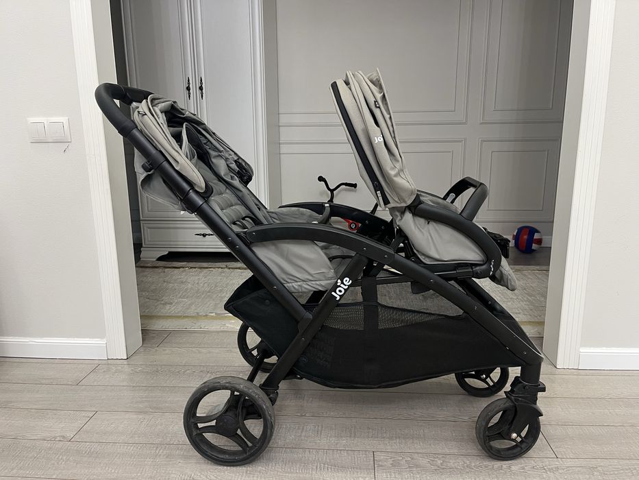 Коляска прогулочная Joie Evalite Duo.