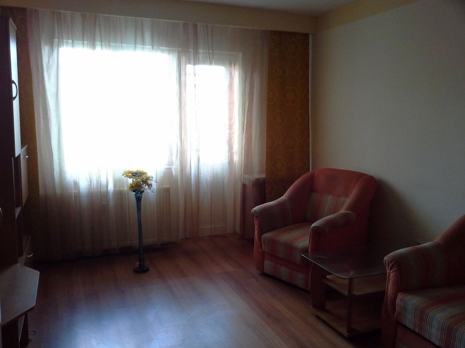 Apartament 2 camere Nord Cameliei cubuleț