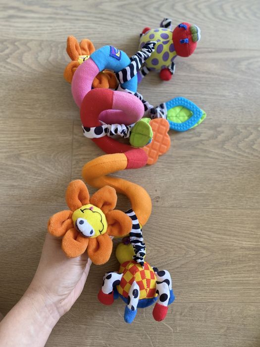 Игрушки за все 90000