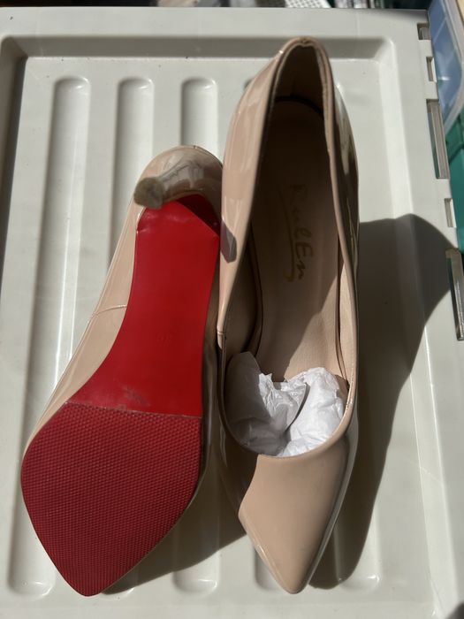 Туфли новые 37-38 размер