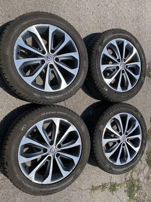 Гуми с джанти 215/55/18;Nissan Qashqai/Juke/5x114.3