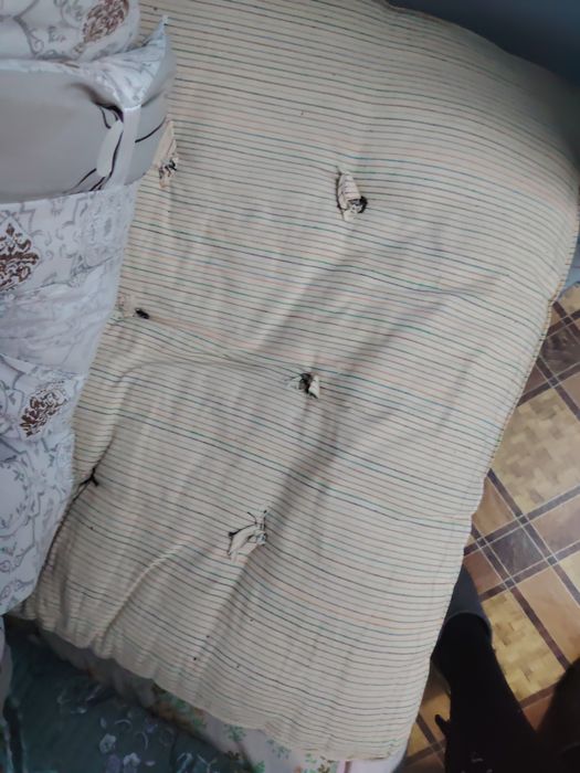 Бортики и матрасик в кроватку