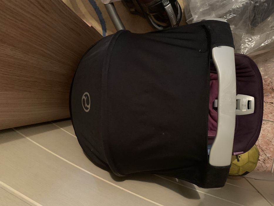 Продам автокресло CYBEX