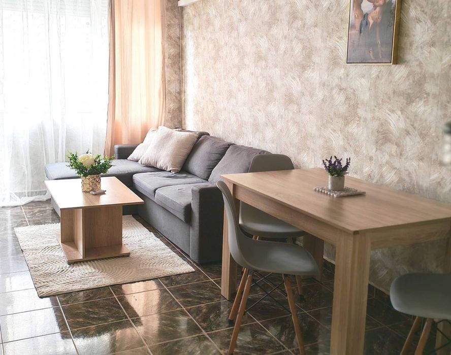 Продава се Тристаен апартамент в Стара Загора, Център - 70 кв.м за 1429 €/кв.м - Снимка #3