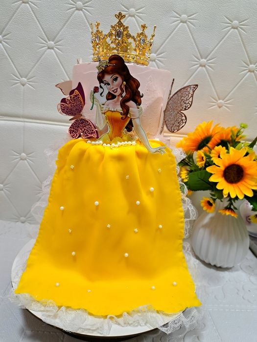 Tortlar va shirinliklar. Торты и сладости.