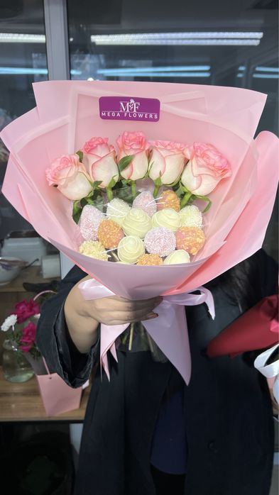 Клубника в шоколаде Астана