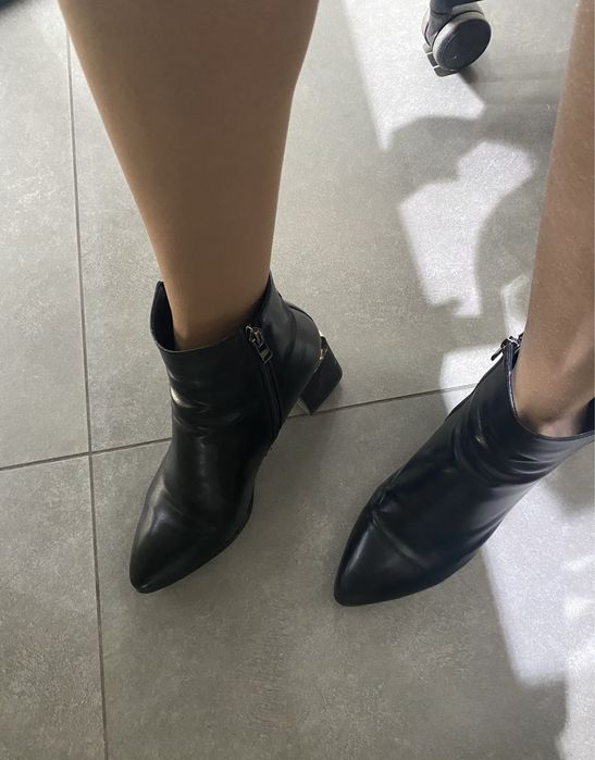 Продам ботильоны натур кожа