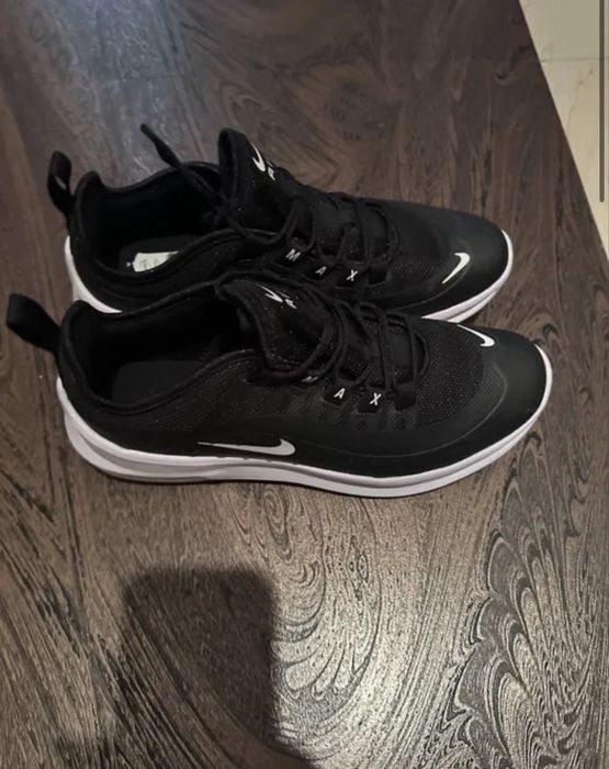 Маратонки Nike Air Max Axis GS