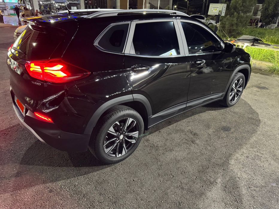 Tracker 2 premier 2023