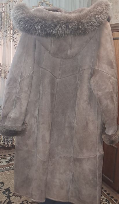 Продам дублёнку длинная