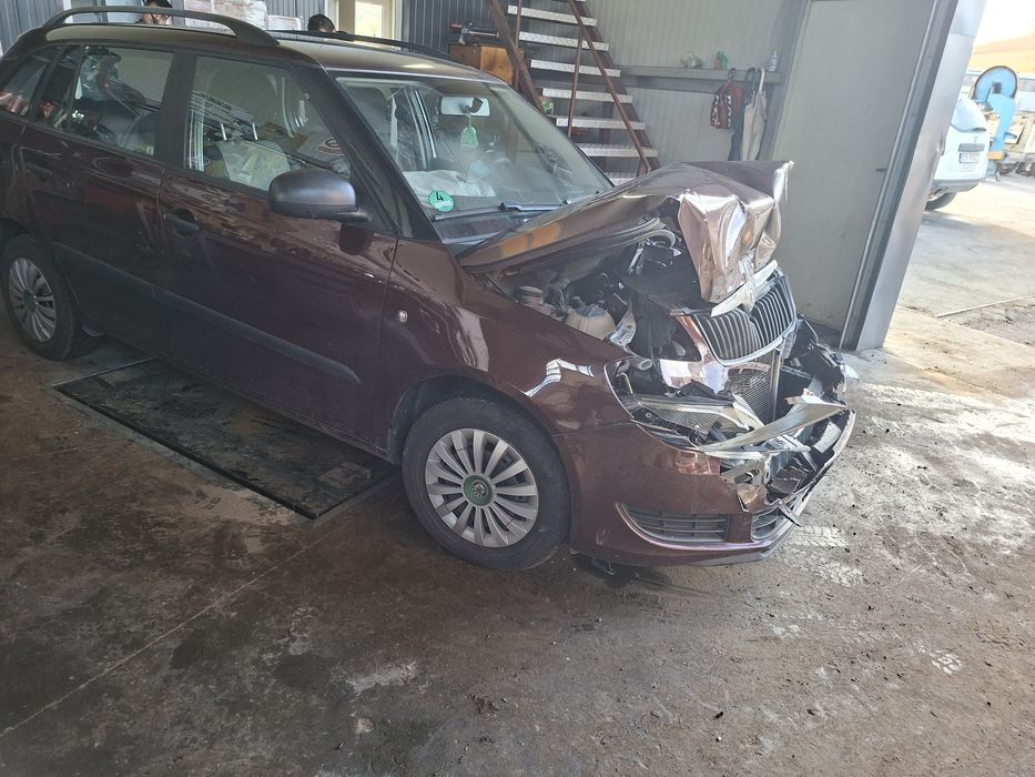 Piese skoda fabia 2  1,2 tsi 2011