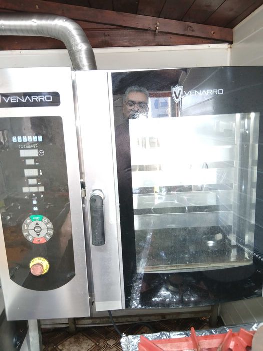 Cuptor convectomat 6 tavi pe gaz sau butelie