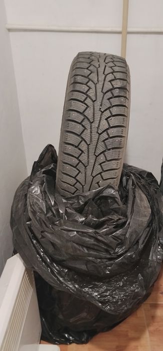 Продам 4  шыпованные шины за 80 тыс