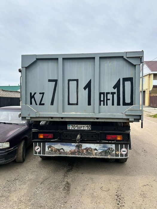 Зил 130- самосвал.