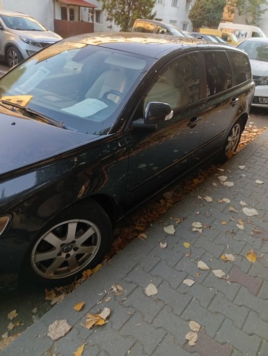 De vânzare Volvo V50