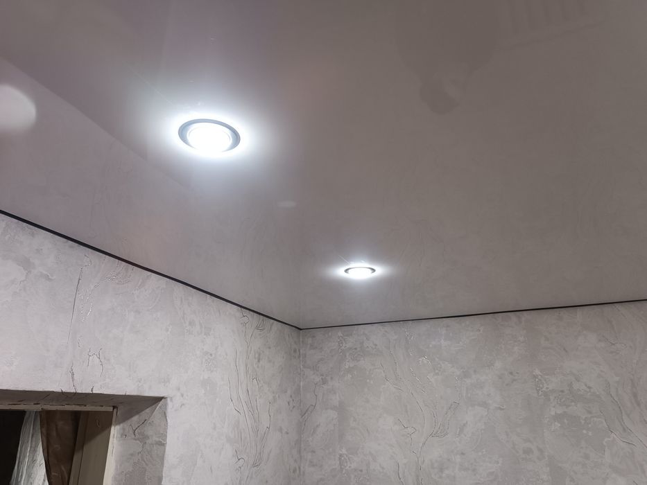 Натяжные потолки