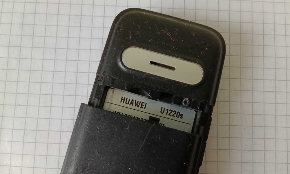 Telefon mobil vechi huawei u1220s cu butoane