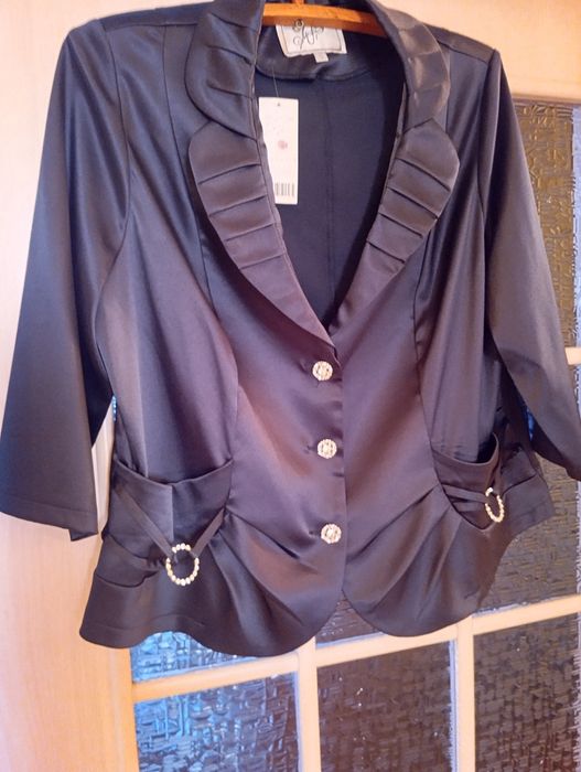 Женская одежда, платья костюм