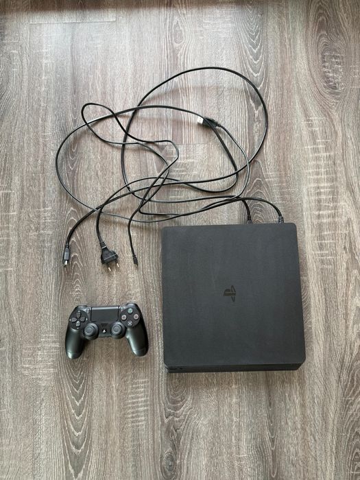PlayStation 4 Slim 500GB (PS4)