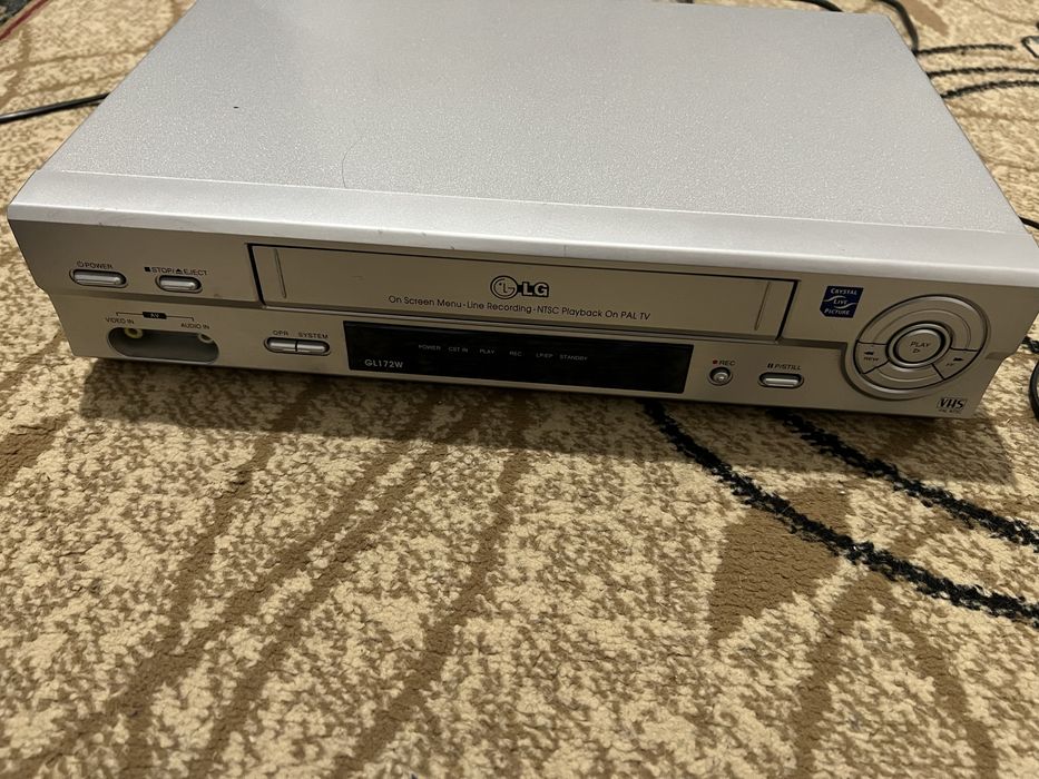 Двд и видео магнитафон