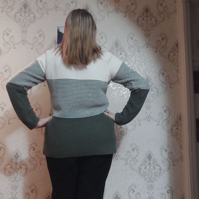 Кофта женская продаю.