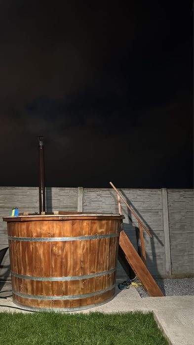 Vand/ schimb cu diverse ciubar 6 persoane in Giroc