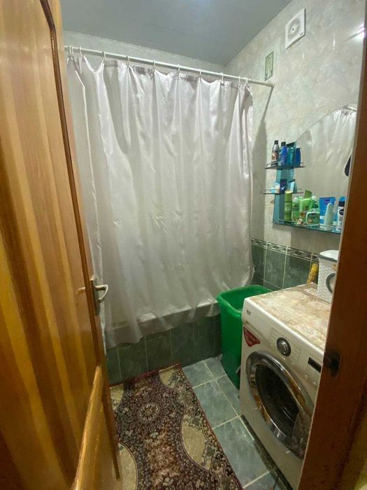 продоёца квартира 1 комнотная 1 этаж. Ташкент Чиланзар 17-42-37