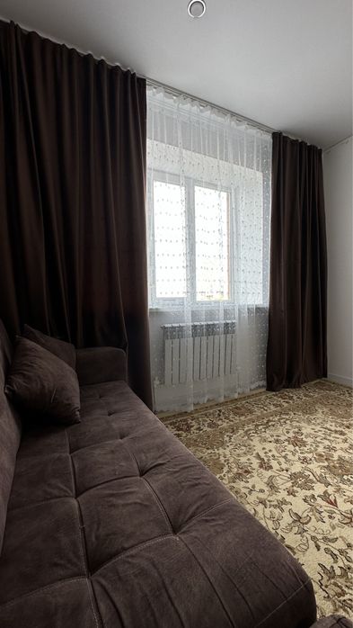 1 бөлмелі үй жалға беріледі.