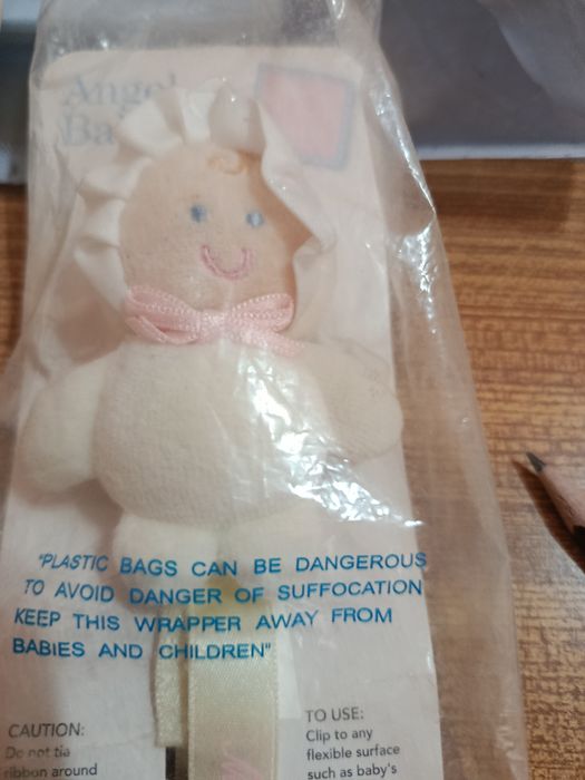 Бутылочка Авент для питья и бутылочка Нова ,,соски  на бутылочки