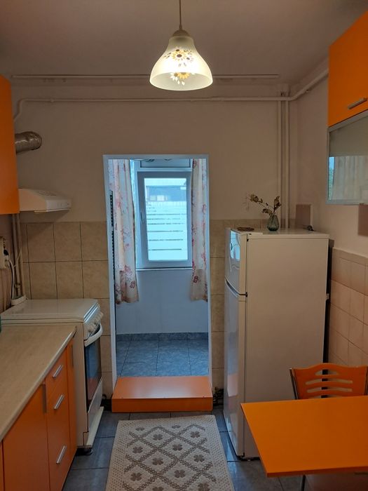 Inchiriez apartament, Iași Canta. Pret 350euro
