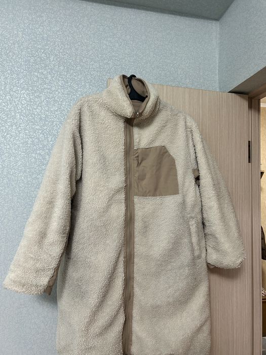 Продам демисезонную куртку, размер M