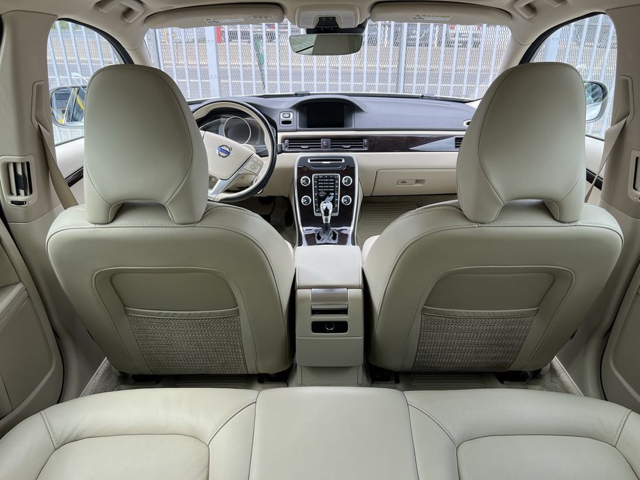 Volvo XC70 2016 2,5 L 4x4 Super car