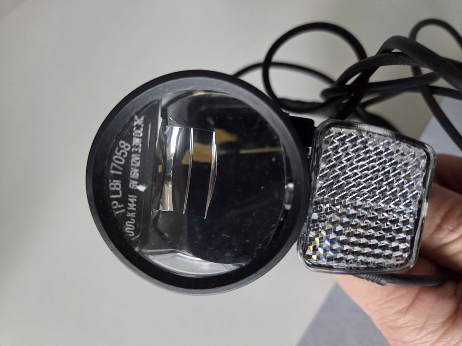 Faruri bicicleta electrica motor bosch bulls si cube