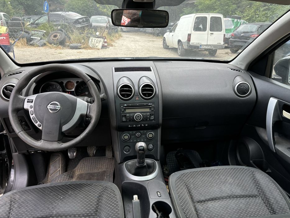 Нисан Кашкай 2.0 бензин на части