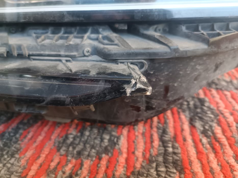 BYD champion fara chap tomoni