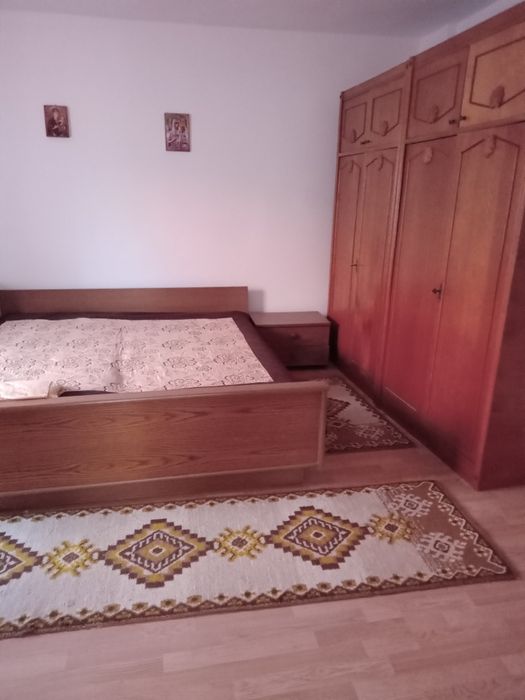 Casă la Țară cu grădină