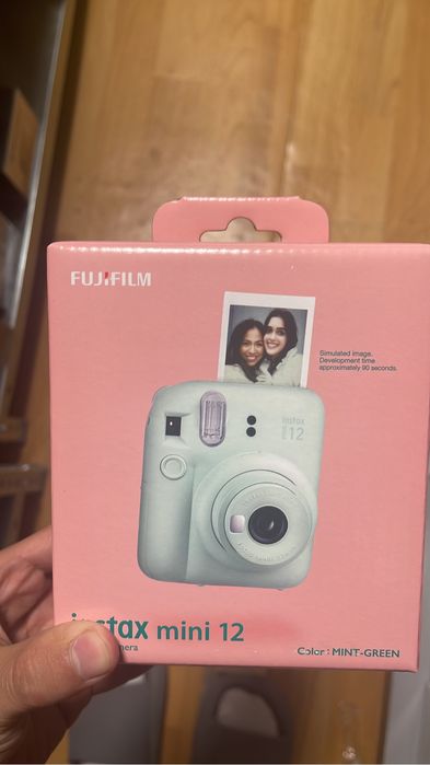 Фотоаппарат instax мини mini 11