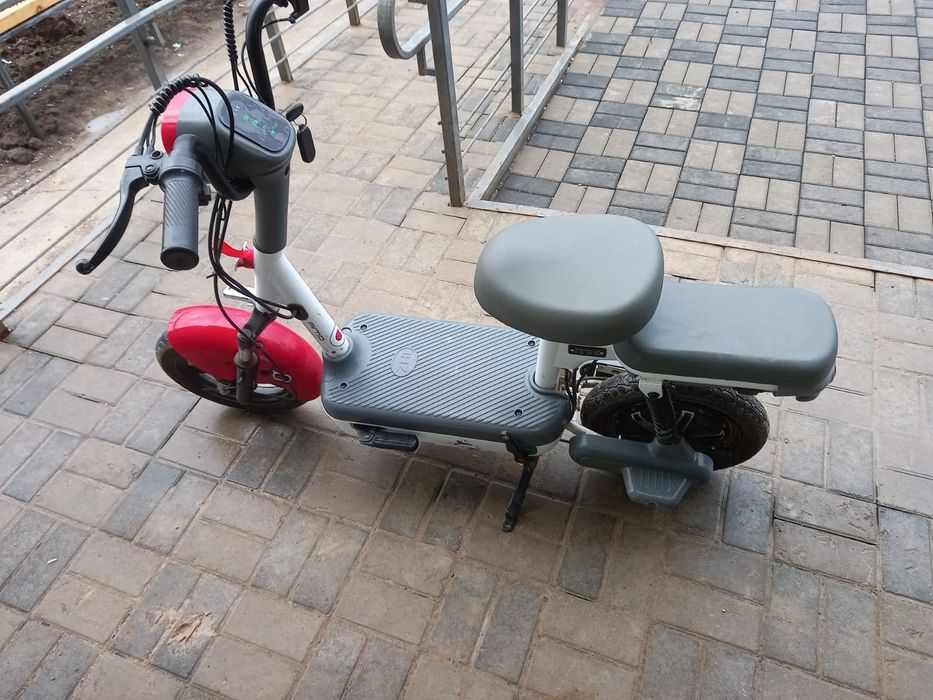 Продам Электроскутер iBike