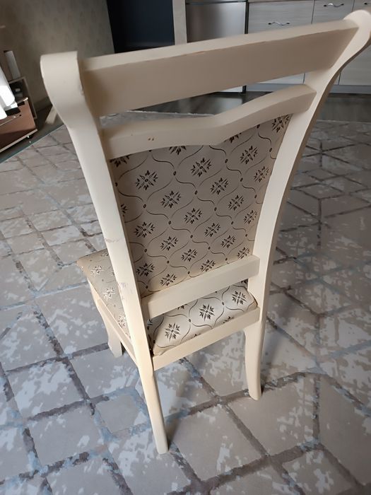 Продам стулья 4 шт